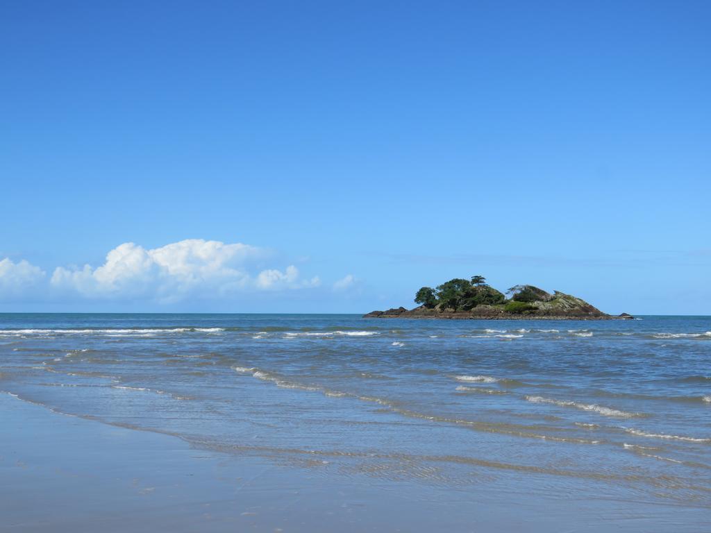 קייפ טריבוליישן Thornton Beach Bungalows Daintree מראה חיצוני תמונה